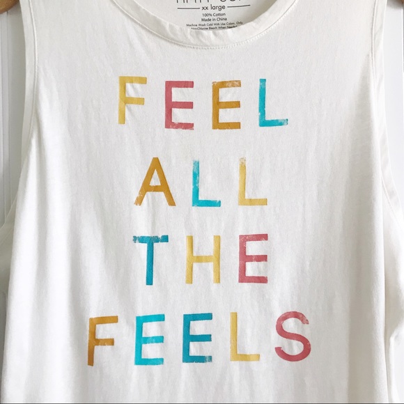 ⭐️ 3 for $25 Graphic Tee - Picture 3 of 6